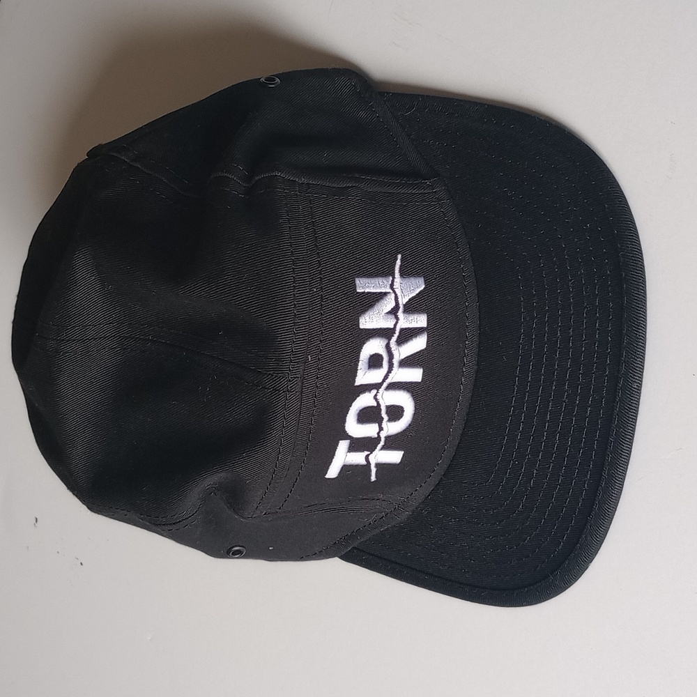 TORN Hat Cap Strap Back Panel Black White Embroidered Logo‎ Men's